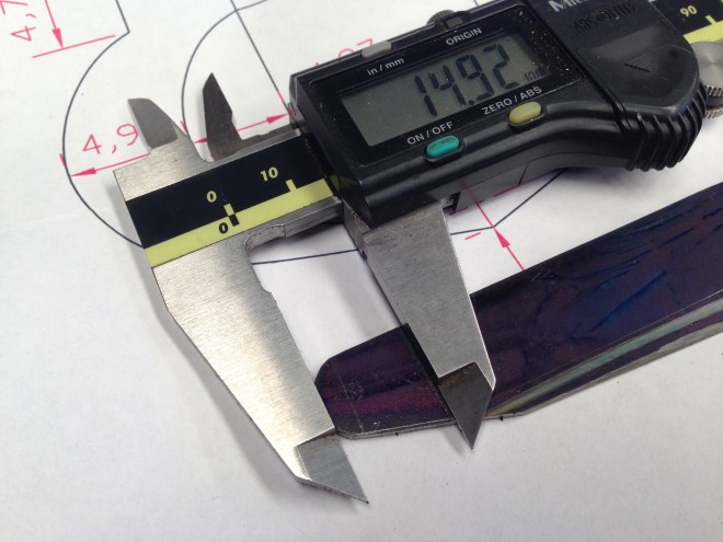 Marking the shape of the form tool cutter